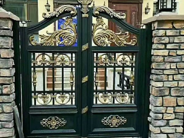 鋁藝大門(mén)
